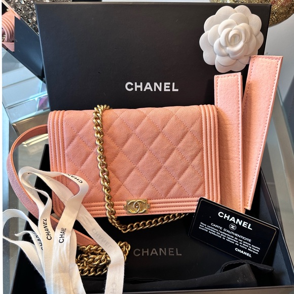 💯🥰❤️ CHANEL Caviar Quilted Boy Wallet On Chain WOC Pink - Picture 5 of 16